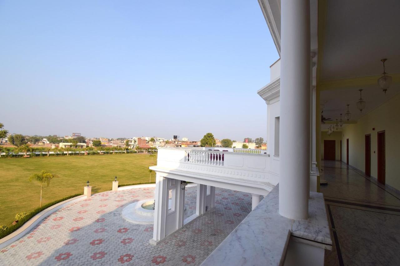 Umaid Farm Resort- A Legancy Vintage Stay In Jaipur Exterior foto